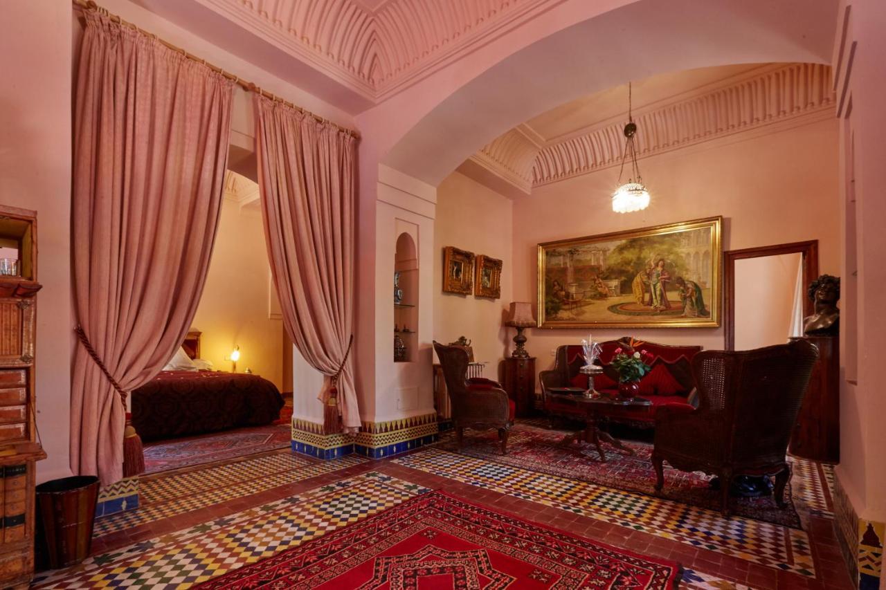 Gasthof Dar Ayniwen Garden Hotel&bird Zoo