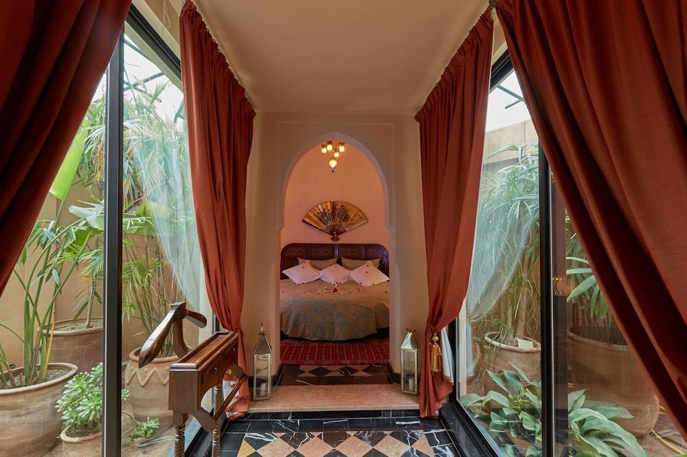 Dar Ayniwen Garden Hotel&bird Zoo 5*